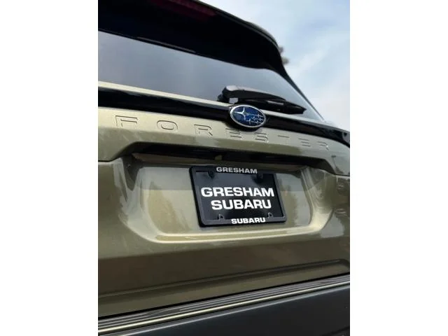New 2026 AUTUMN GREEN METALLIC Subaru Limited image 50