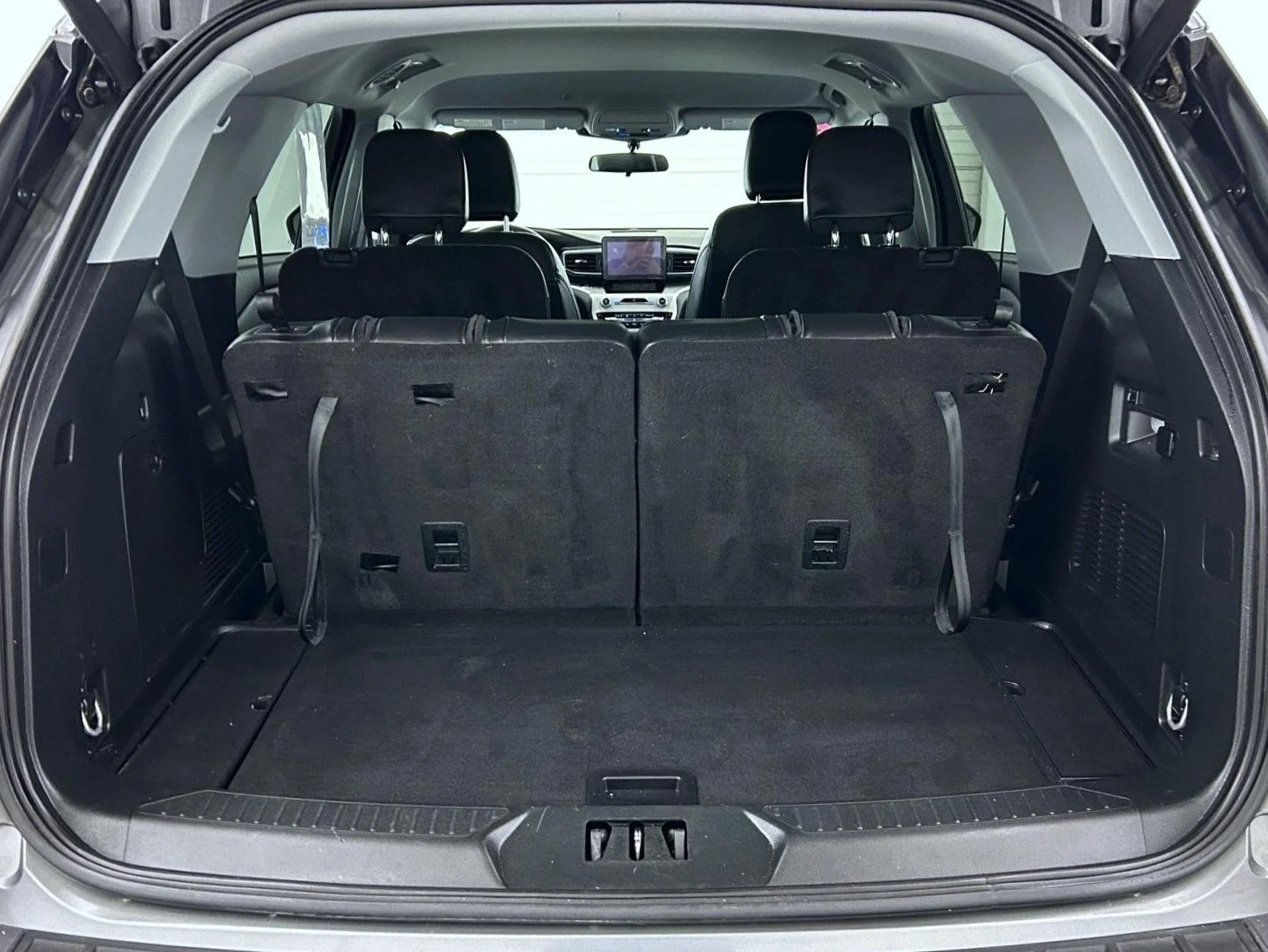 Used 2024 Gray Ford XLT image 21