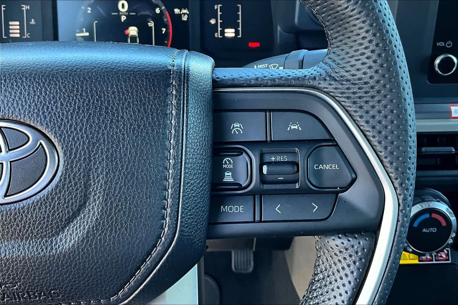 2026 Toyota Tacoma SR5 - Photo 24