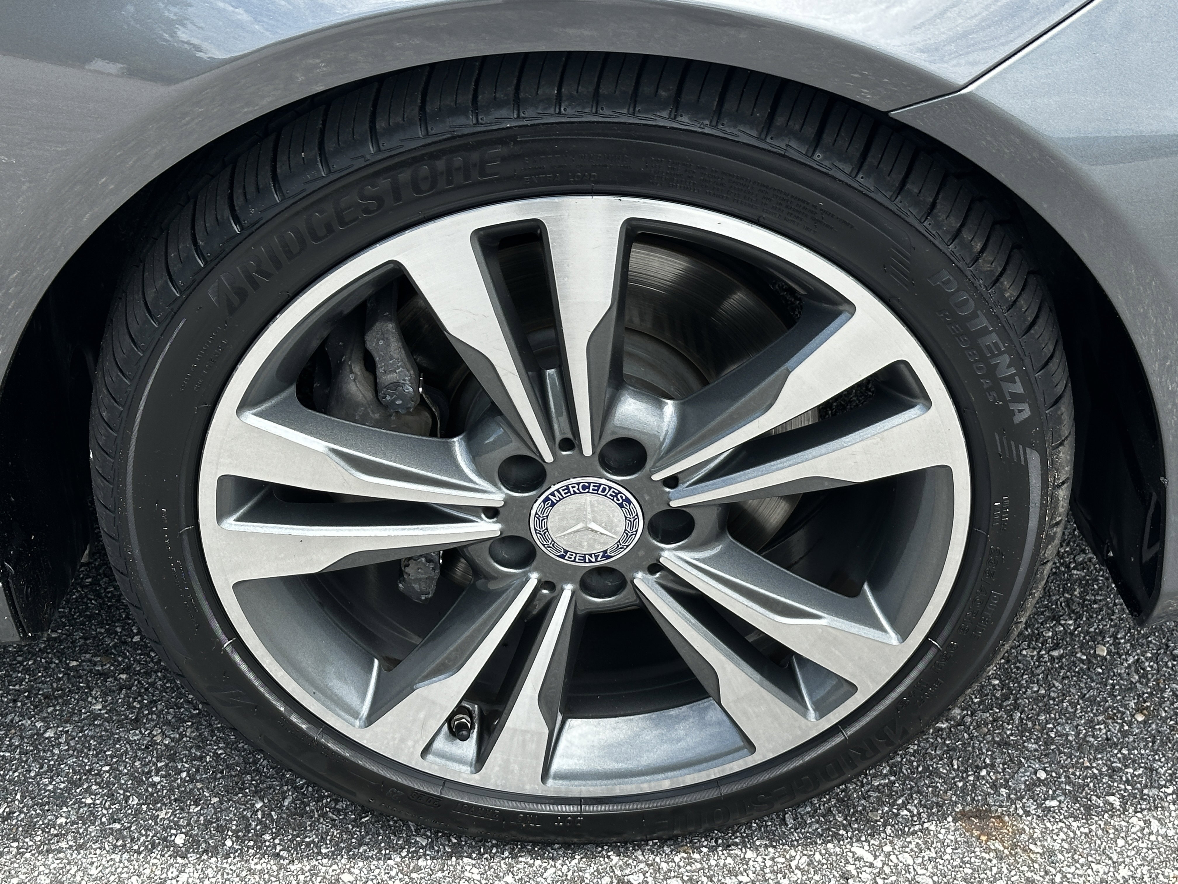 Used 2017 Gray Mercedes-Benz E 400 image 14