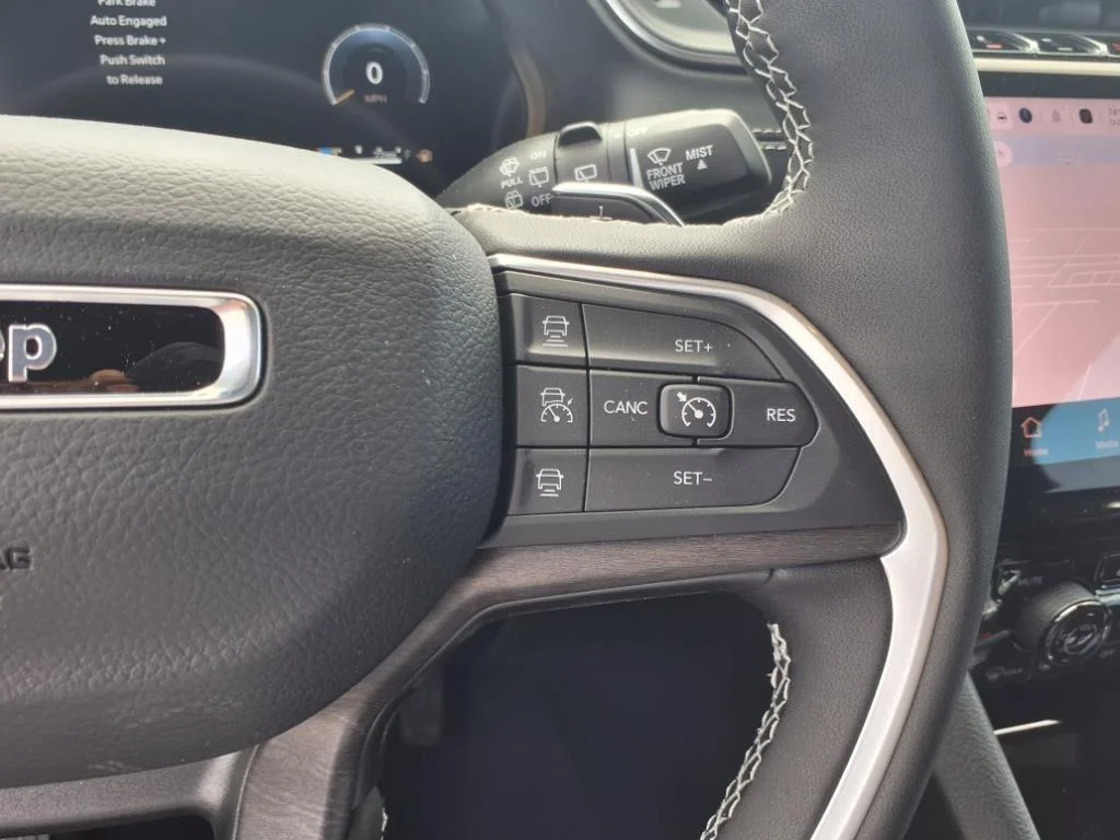 2025 Jeep Grand Cherokee Limited - Photo 14