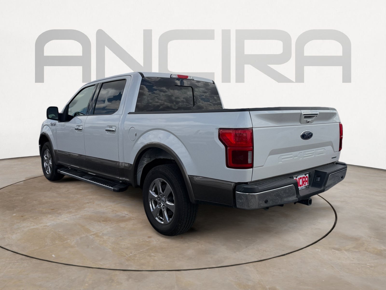 Used 2019 White Platinum Ford LARIAT image 5