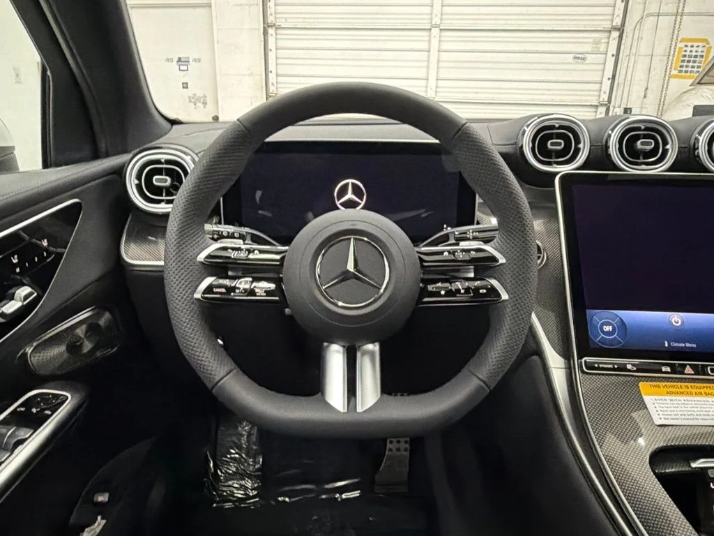 New 2026 White Mercedes-Benz GLC 300 image 20