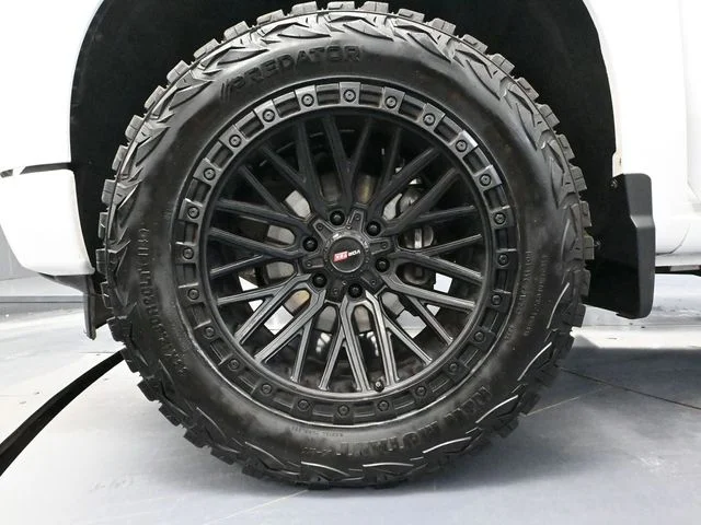 2025 Chevrolet Silverado 1500 RST - Photo 20