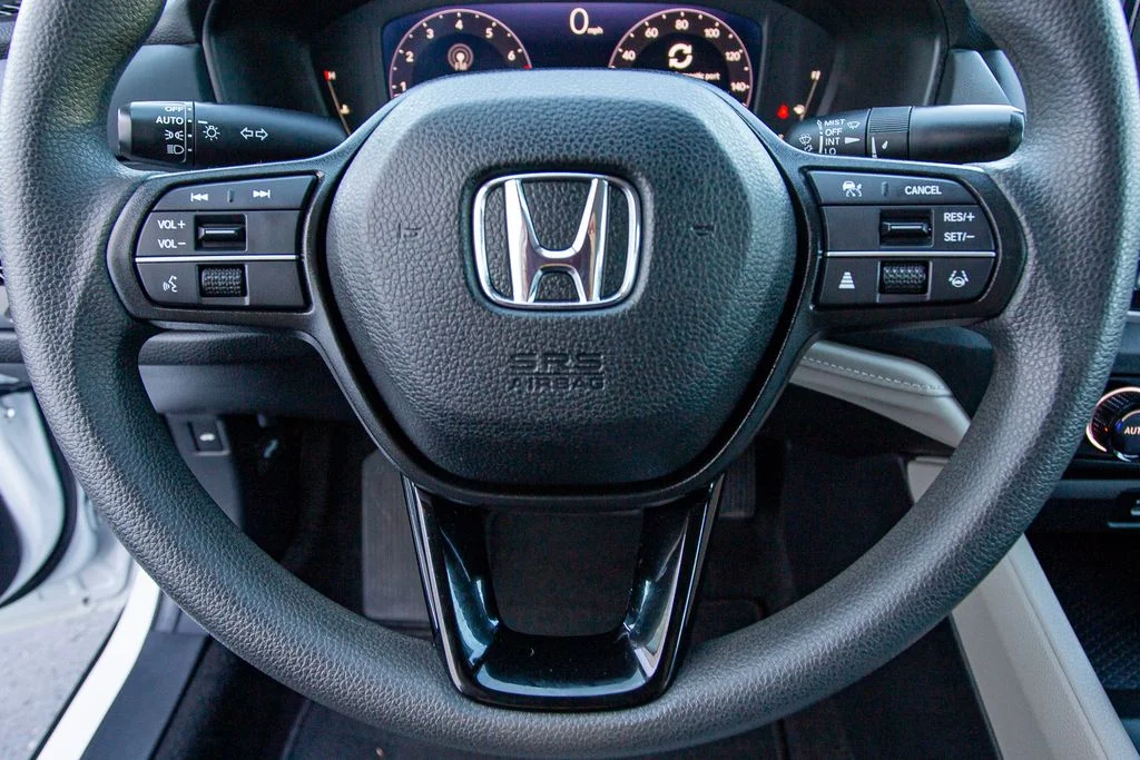 Certified Used 2023 Platinum White Pearl Honda 1.5T EX image 26