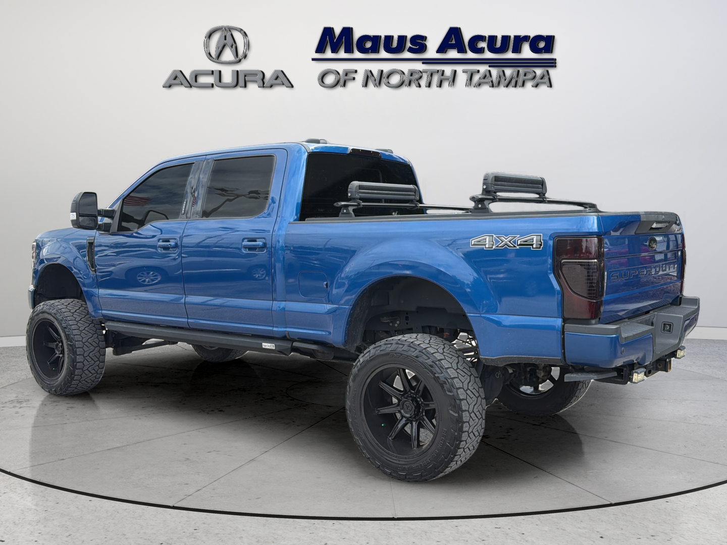 Used 2022 Blue Ford Lariat image 8