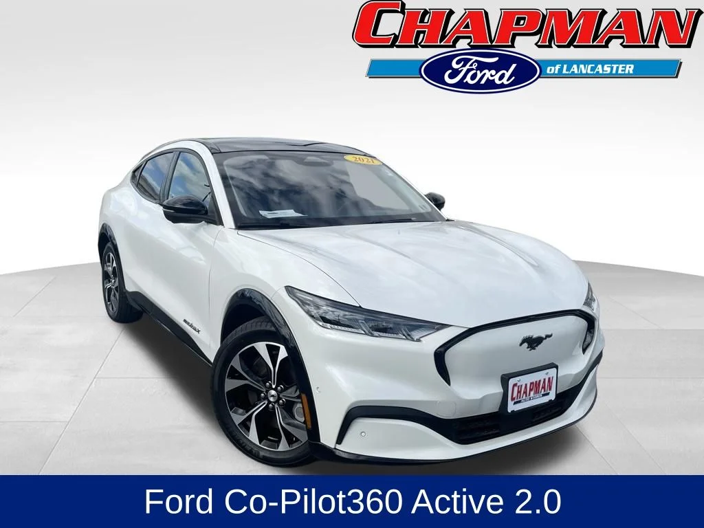 2021 Ford Mustang-Mach-e Premium's photo