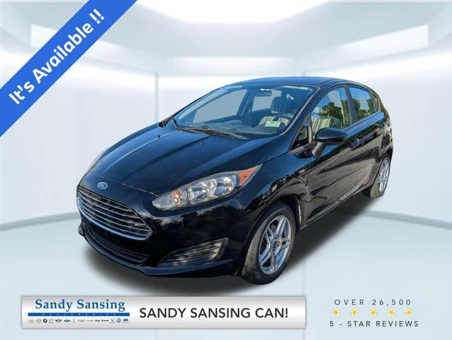 Used 2019 Black Ford SE image 1