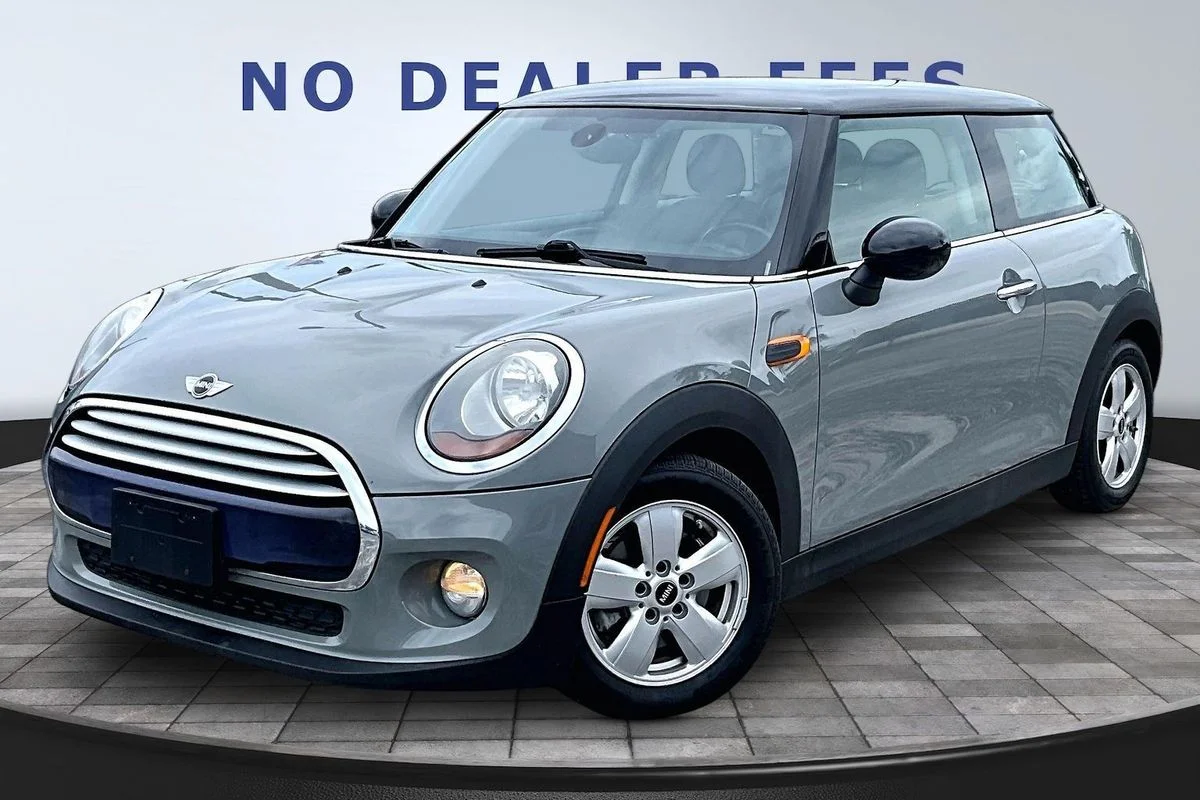 2015 MINI Cooper -'s photo