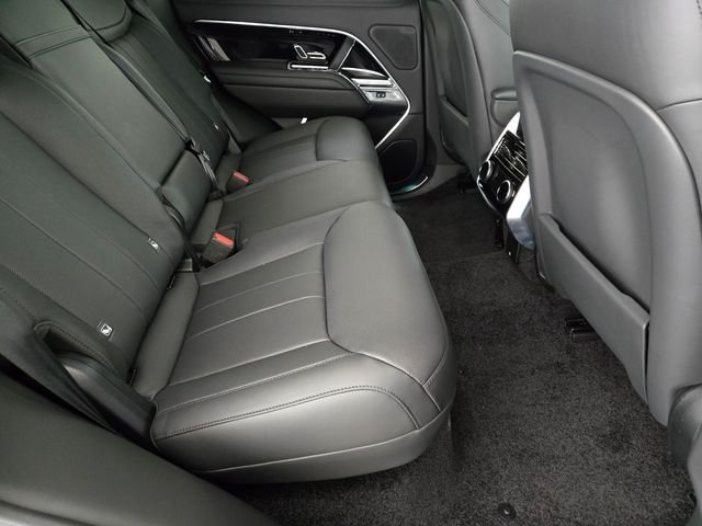 2025 Land Rover Range Rover SE - Photo 16
