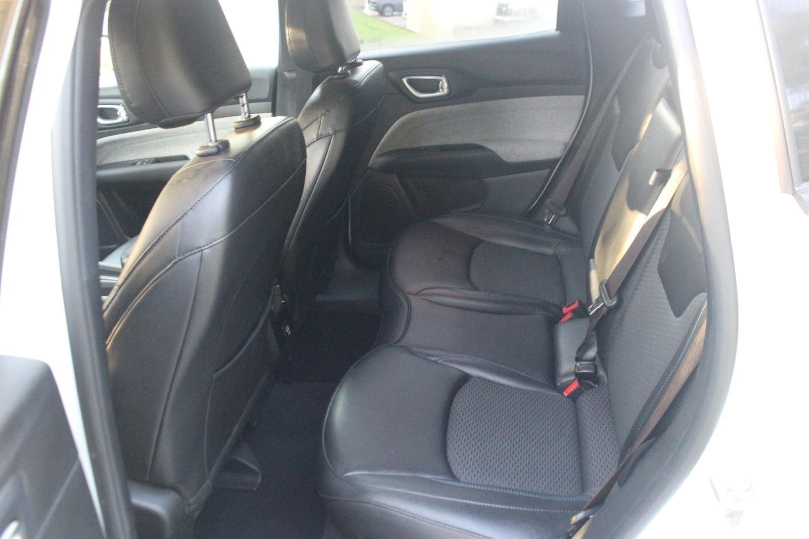 Used 2024 White Jeep Latitude image 30