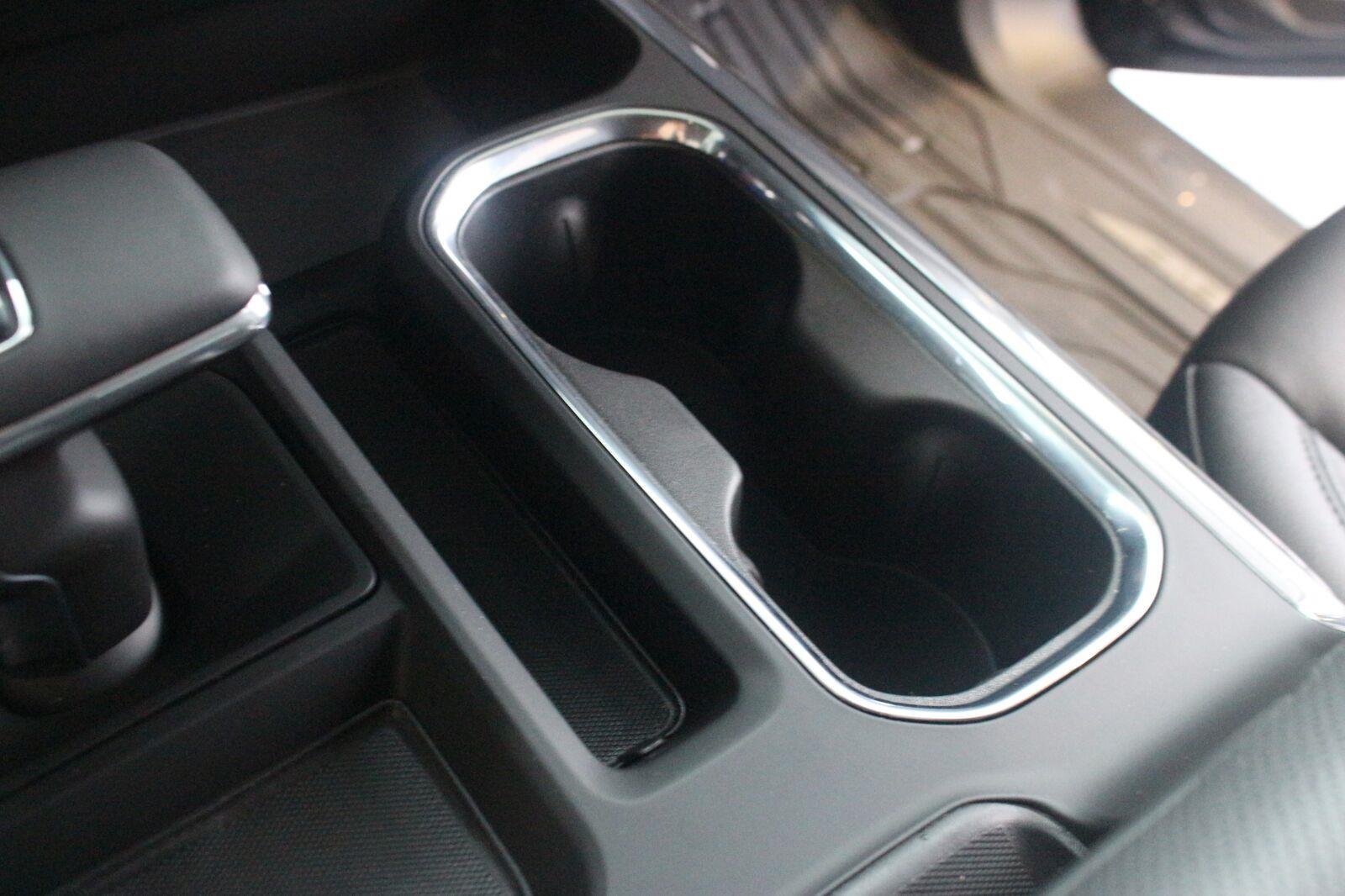 Used 2026 Onyx Black GMC SLT image 19