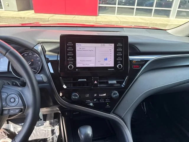 Used 2021 Supersonic Red Toyota SE image 21