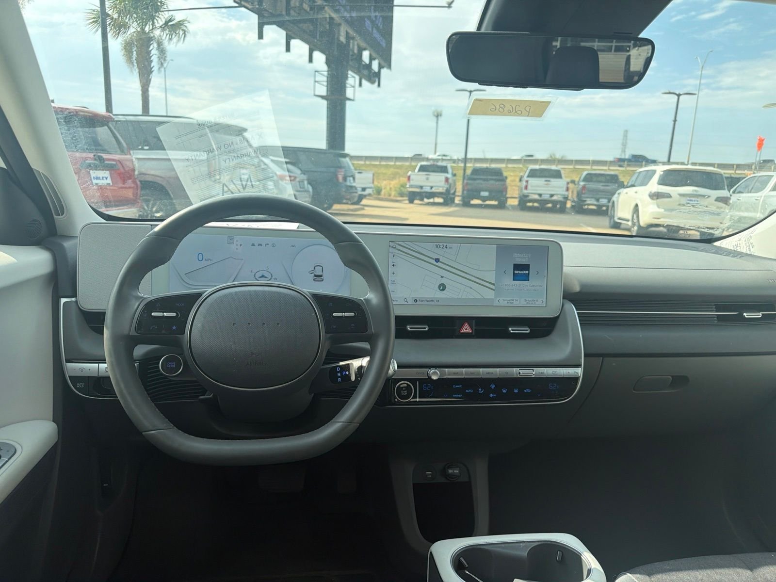 Certified Used 2024 Atlas White Hyundai SEL image 12