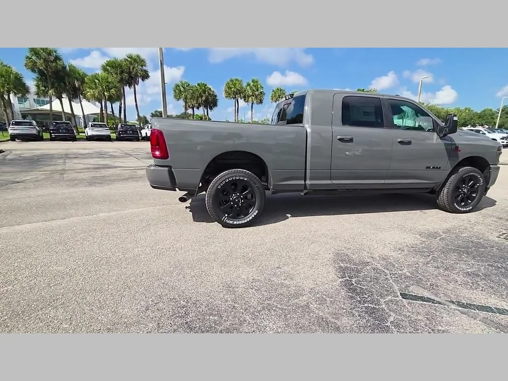 New 2026 Ceramic Gray Clear-Coat Exterior Paint RAM Laramie image 23