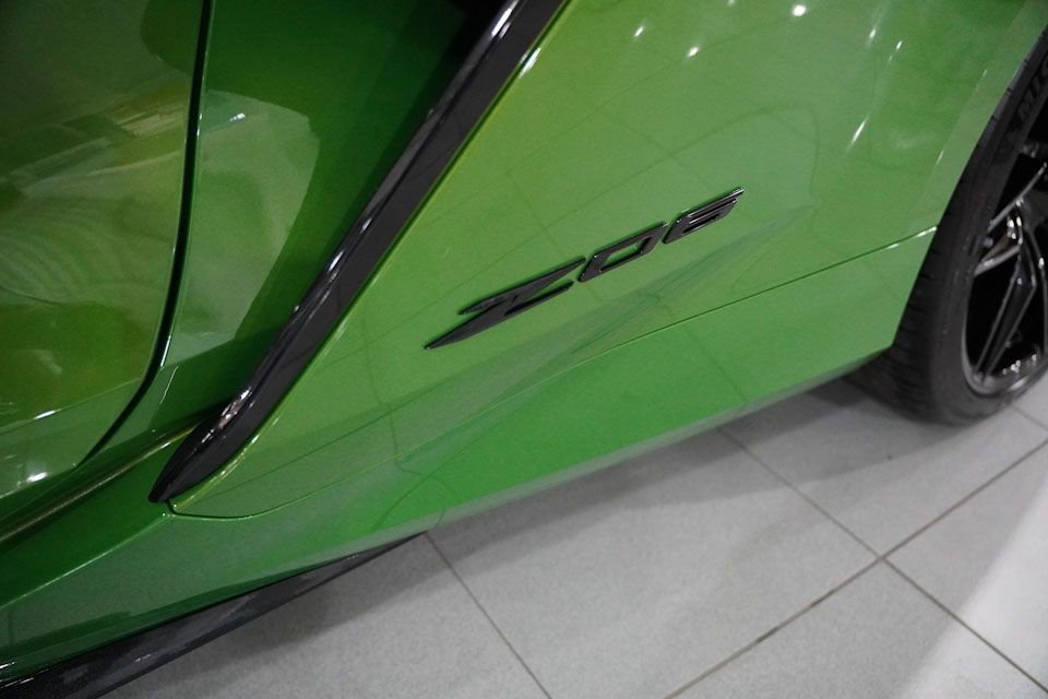 New 2026 Roswell Green Metallic Chevrolet 1LZ image 10