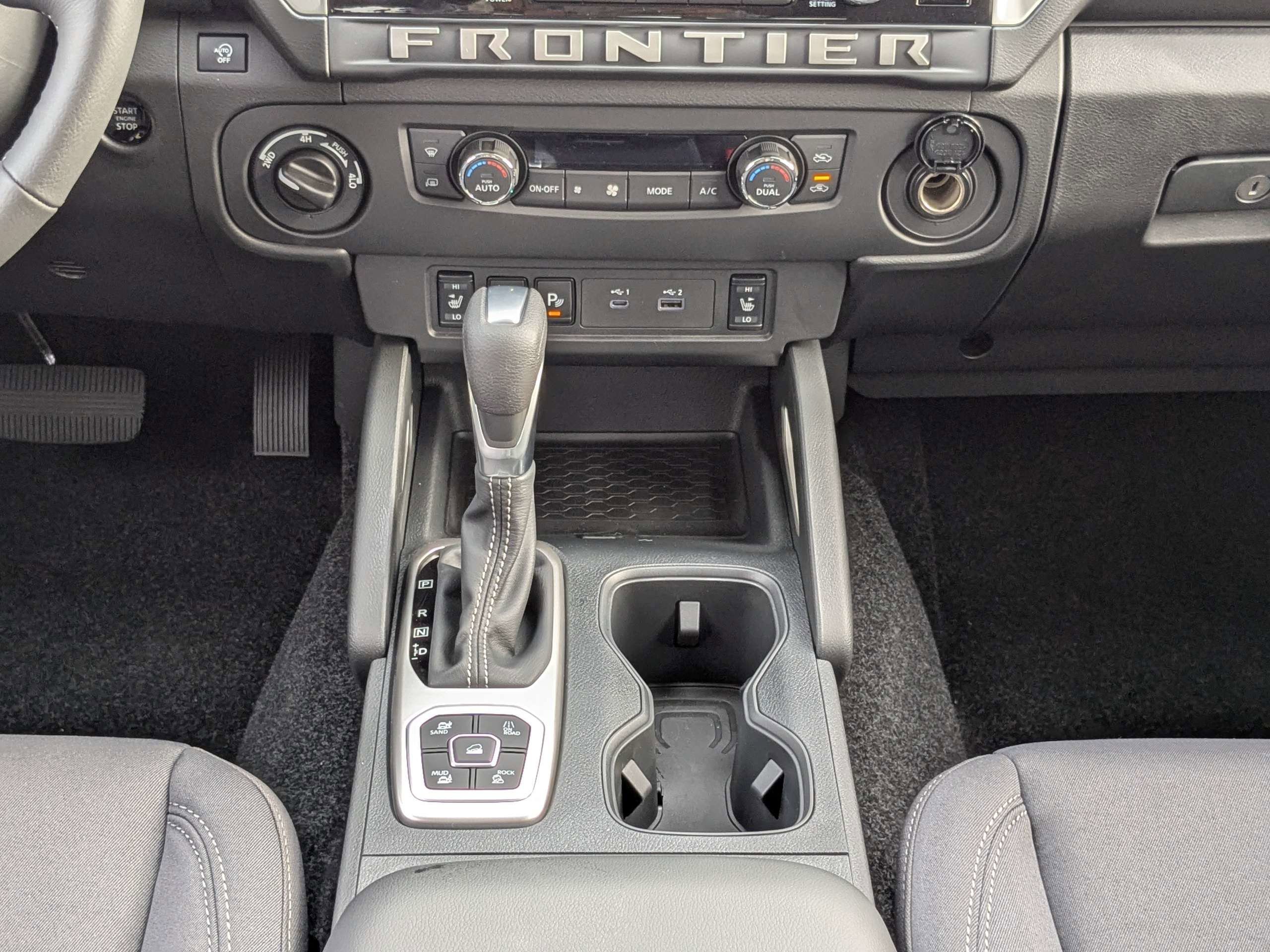 New 2026 Bluestone Pearl Nissan Crew Cab SV image 17