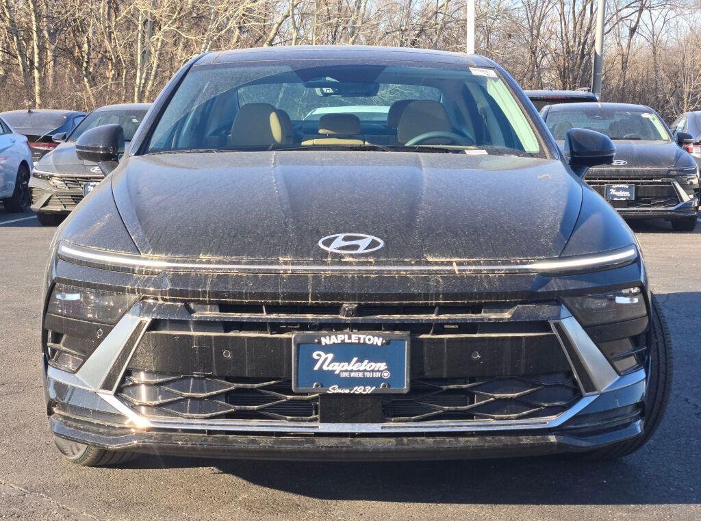 New 2026 Black Hyundai Limited image 4