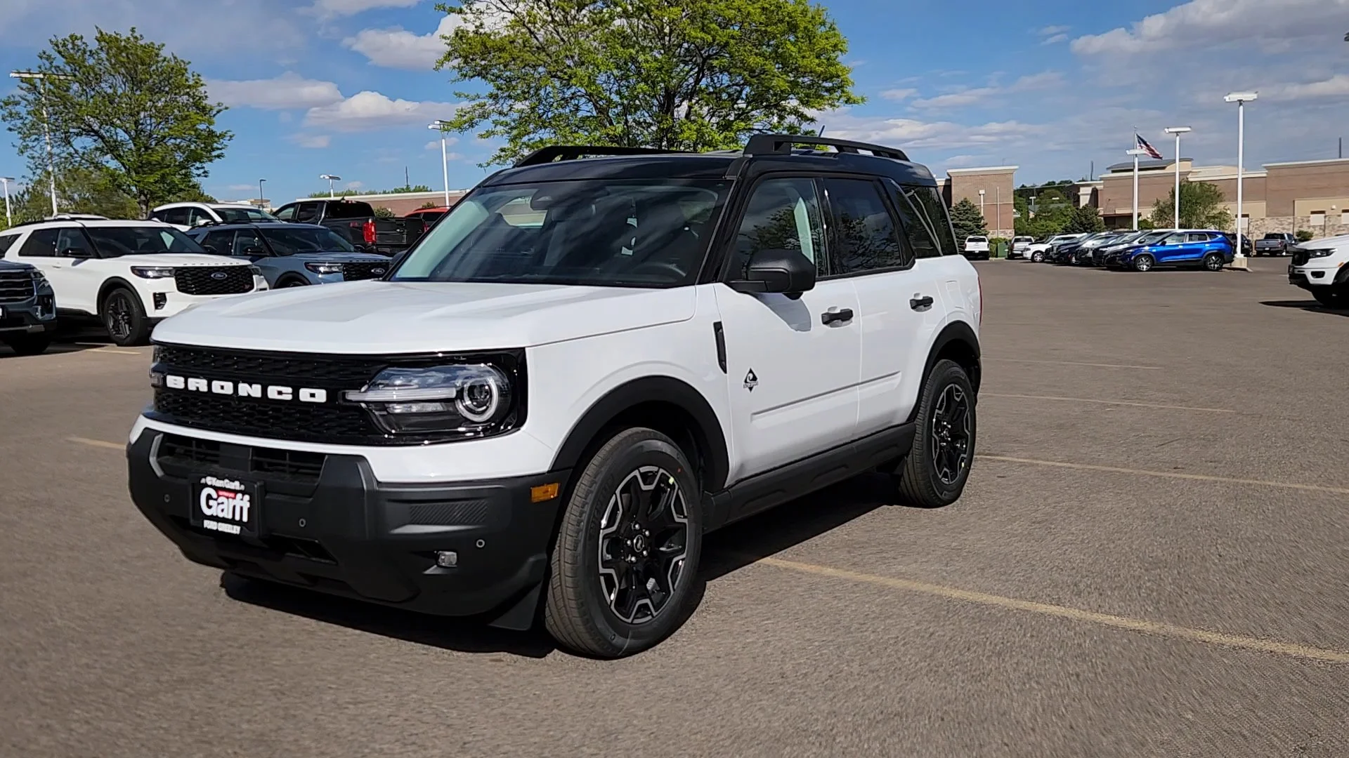 New 2026 Oxford White Ford Outer Banks image 2
