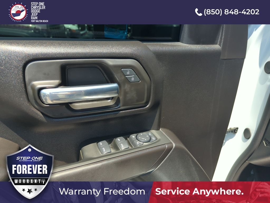 Used 2025 White GMC Pro image 18