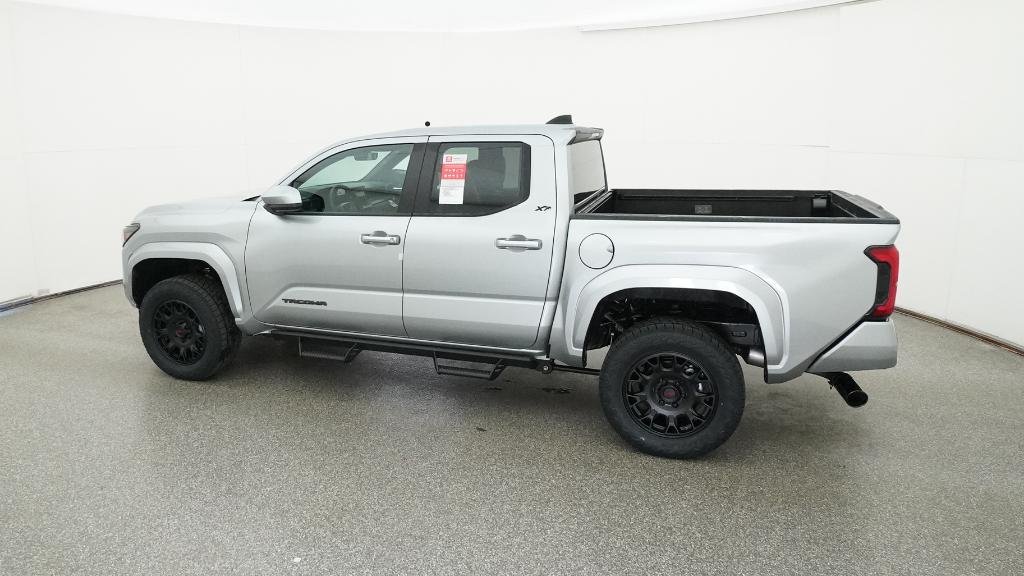 2026 Toyota Tacoma SR5 - Photo 11