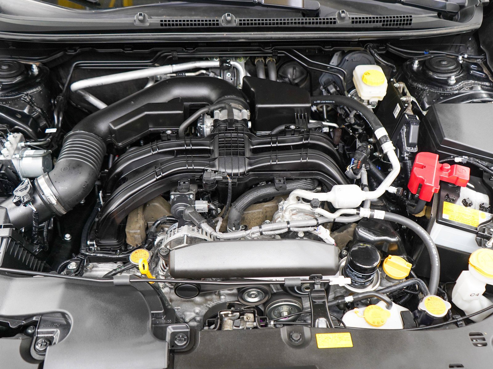 Used 2025 Crystal Black Pearl Subaru Premium image 30