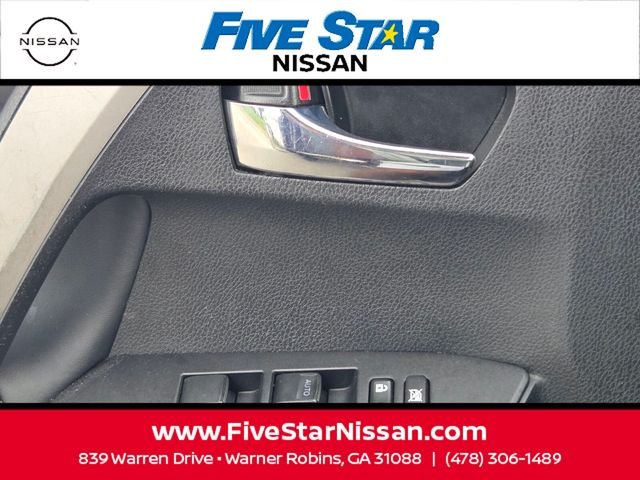 Used 2017 Black Toyota XLE image 26