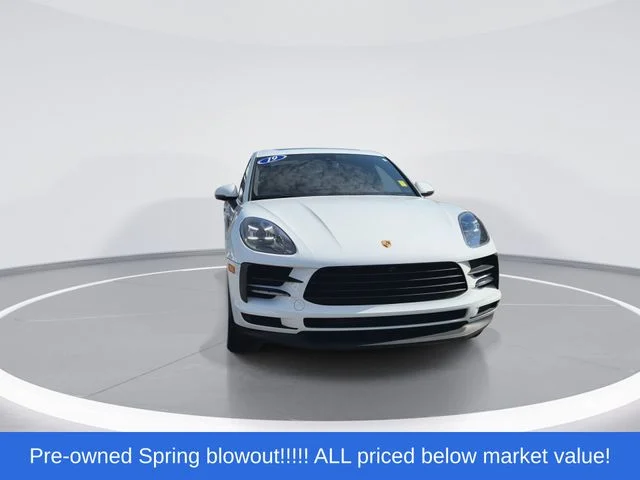 Used 2019 White Porsche SUV image 2