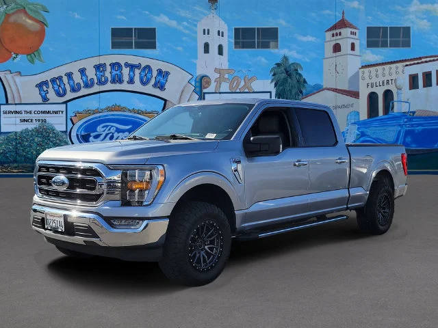 Certified Used 2023 Silver Metallic Ford XLT image 2