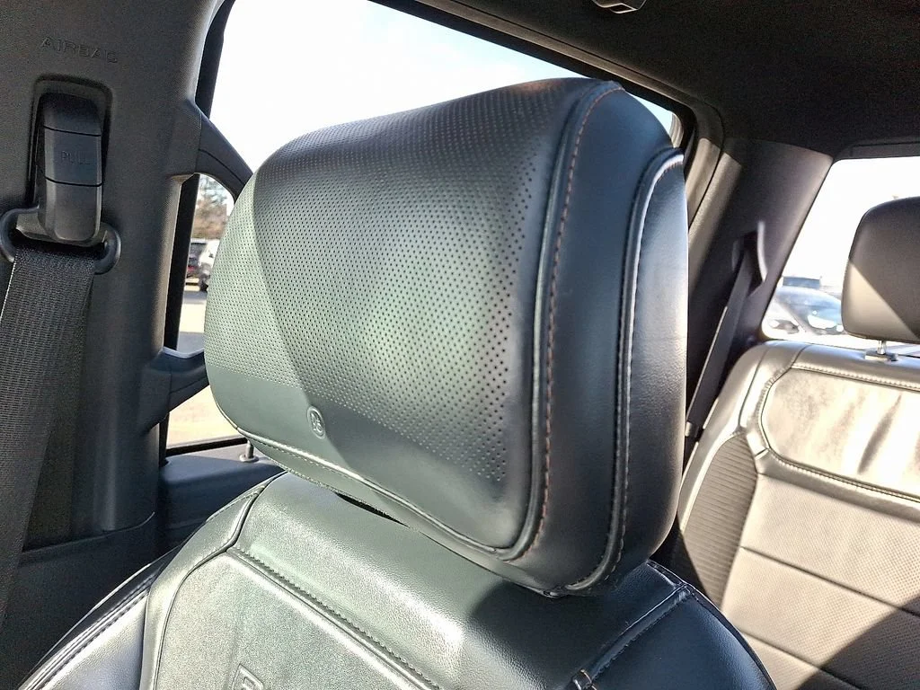Used 2021 Iconic Silver Metallic Ford Raptor image 18