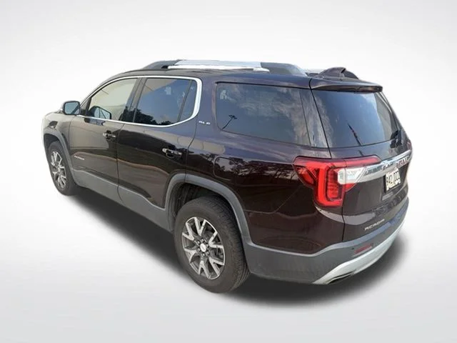 Used 2020 Red GMC SLE image 3
