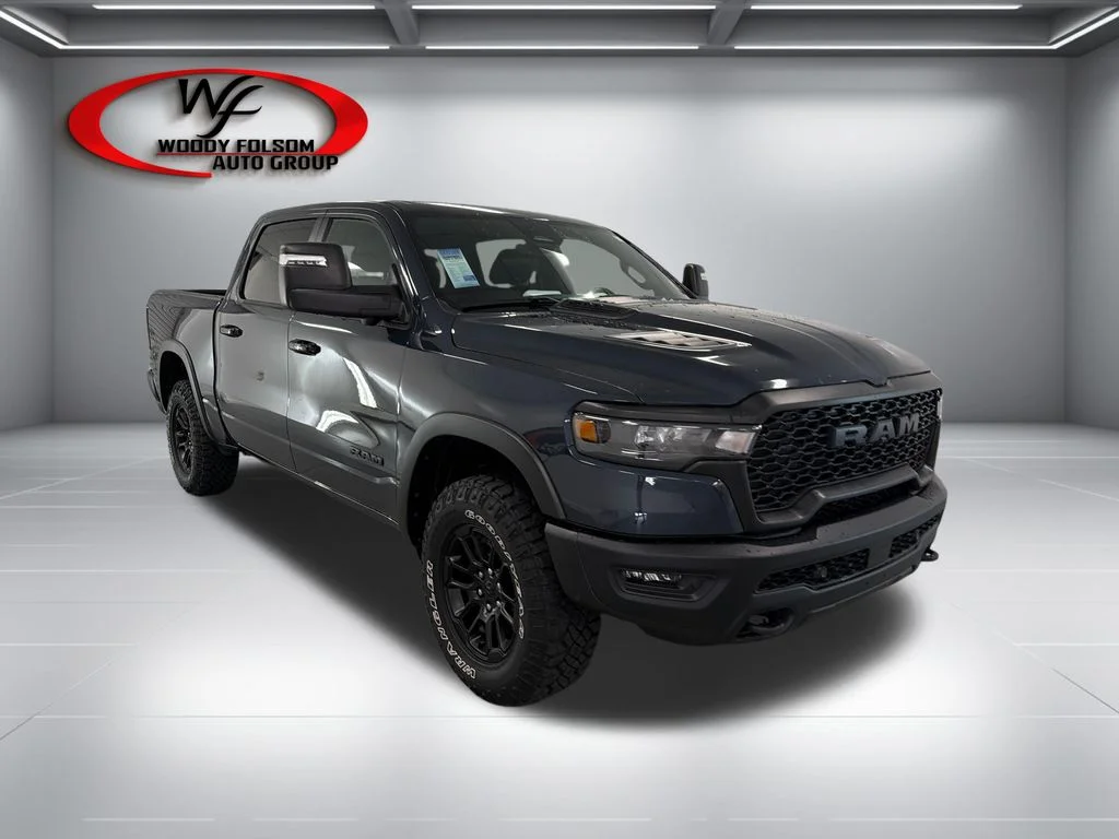 New 2026 White Knuckle Exterior Paint Dodge R/T Plus image 3