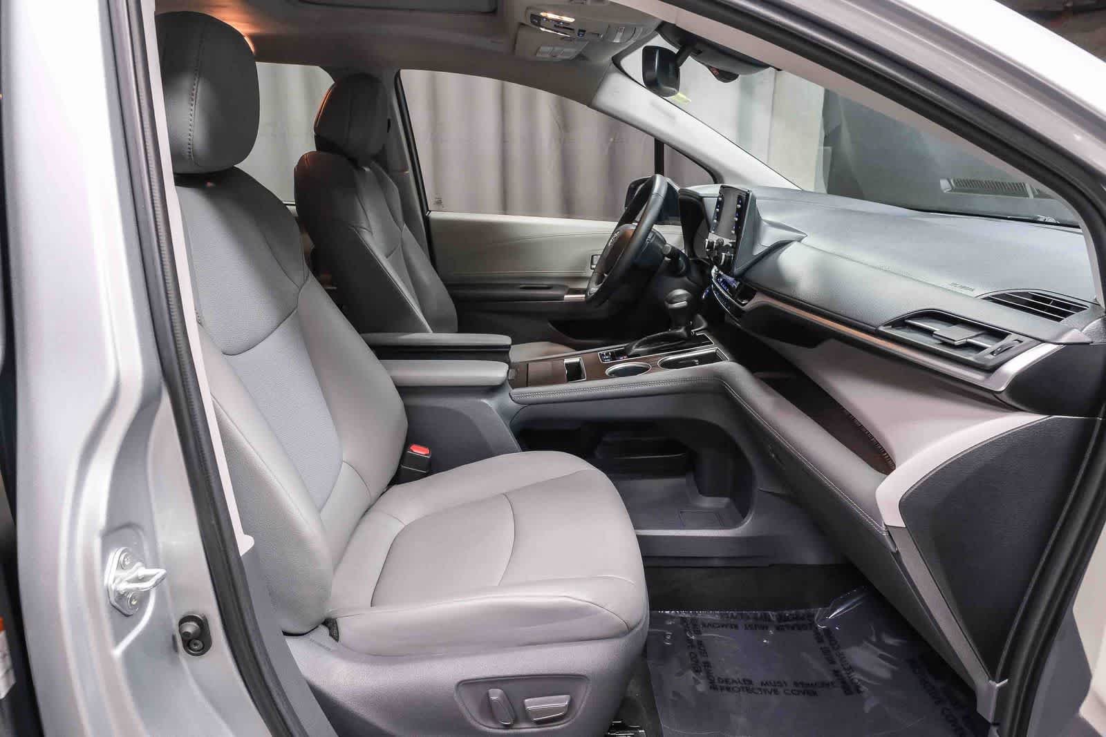 Used 2021 Celestial Silver Metallic Toyota XLE image 20