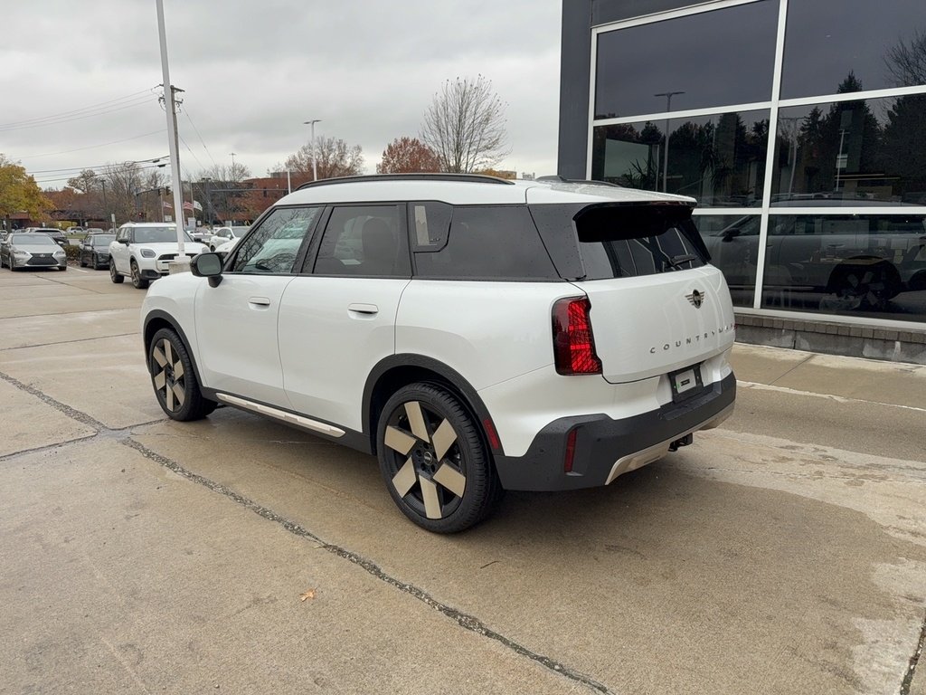 2025 Mini Countryman S ALL4 photo 3