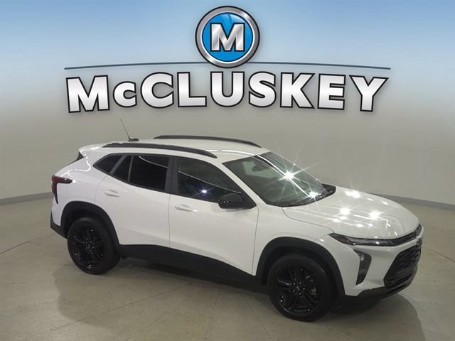 Certified Used 2024 Summit White Chevrolet ACTIV image 25