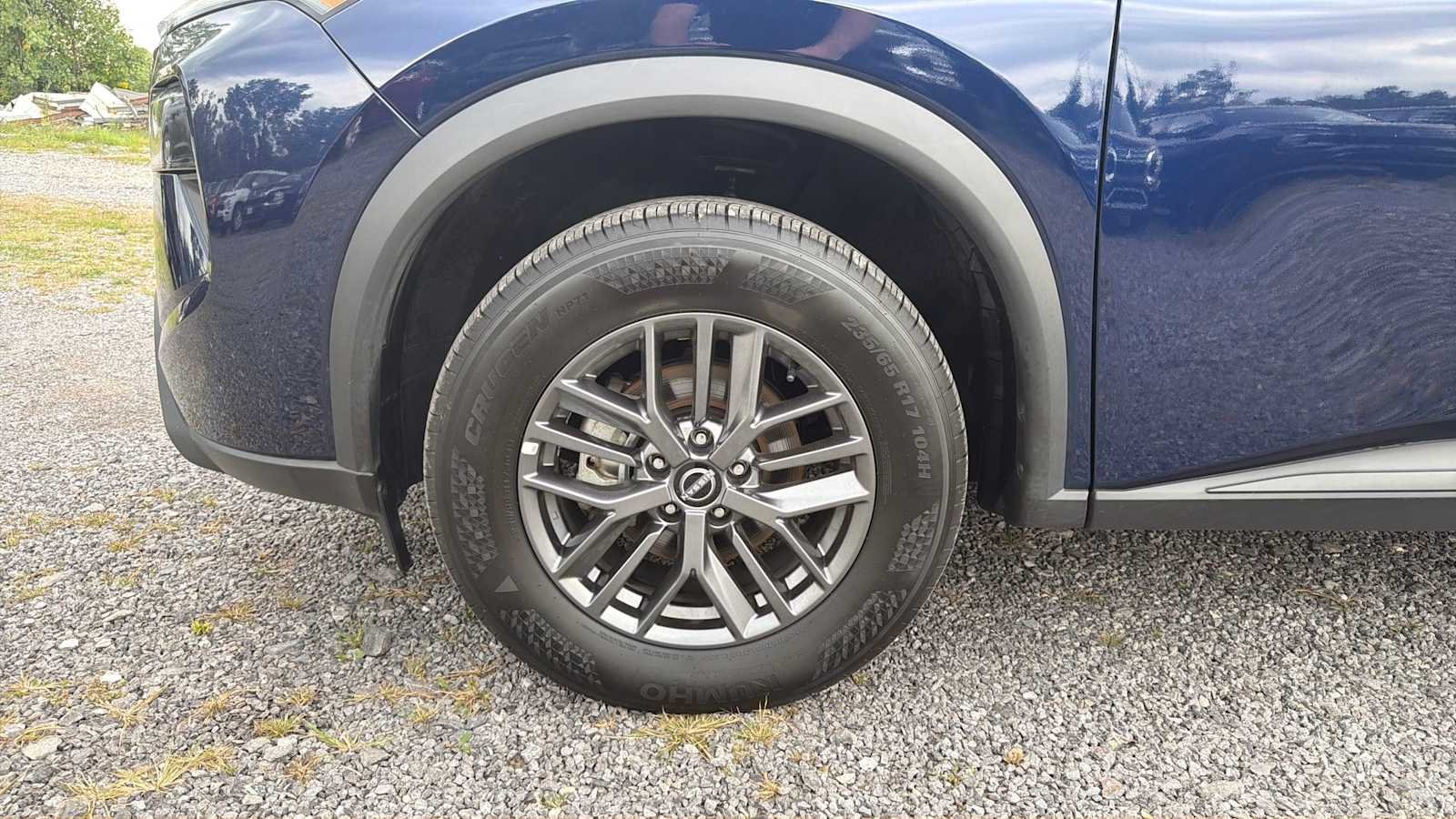 Used 2026 Deep Ocean Blue Pearl Nissan SV image 10