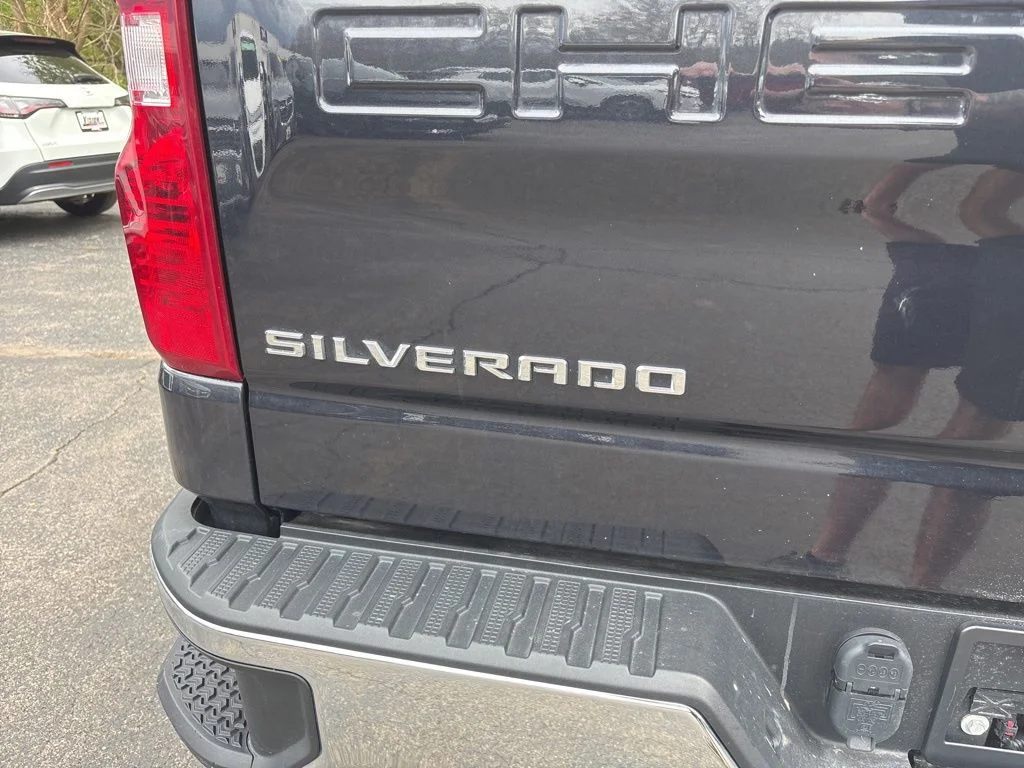 2024 Chevrolet Silverado 1500 LT - Photo 17