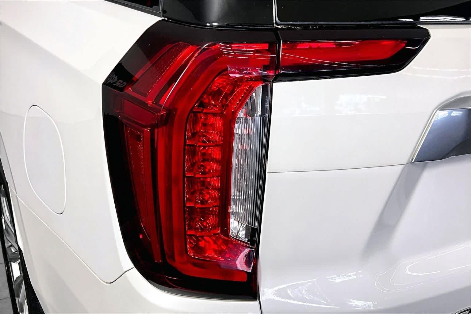 2022 GMC Yukon XL Denali - Photo 28