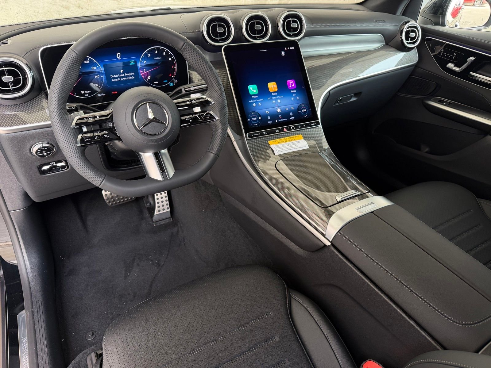 New 2026 Black Mercedes-Benz GLC 300 image 7