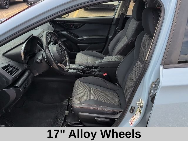 Used 2019 Khaki Subaru 2.0i Premium image 12