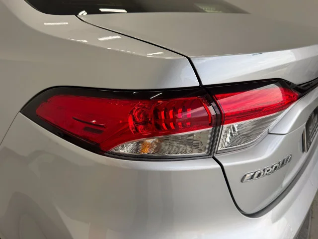 Used 2022 Classic Silver Metallic Toyota LE image 34