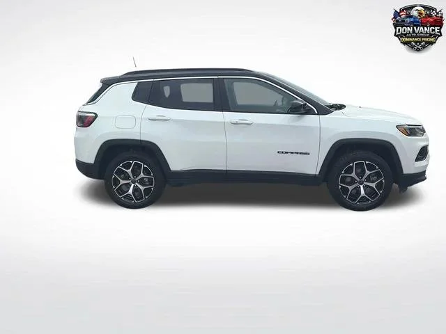Used 2025 White Jeep Limited image 6