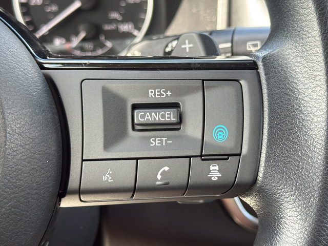 Used 2023 Gray Nissan SV image 17