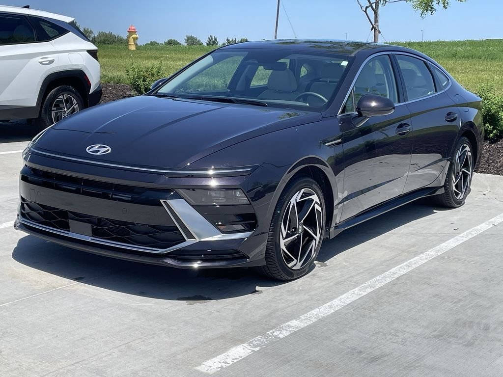 2026 Hyundai Sonata SEL AWD's photo