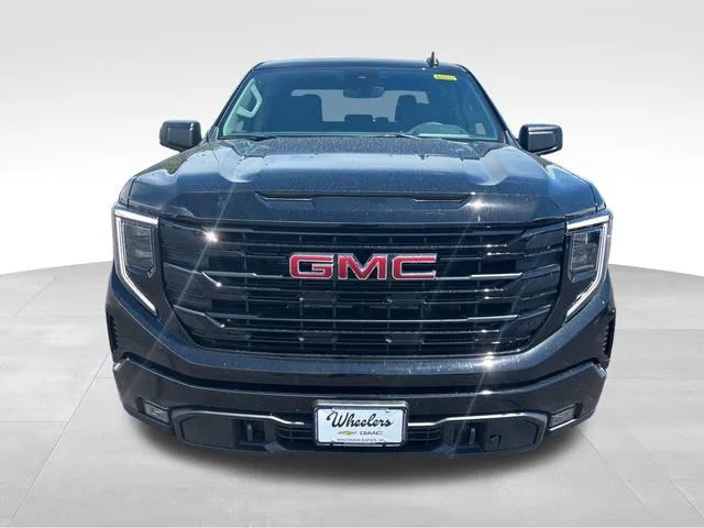 New 2026 Onyx Black GMC Elevation image 9