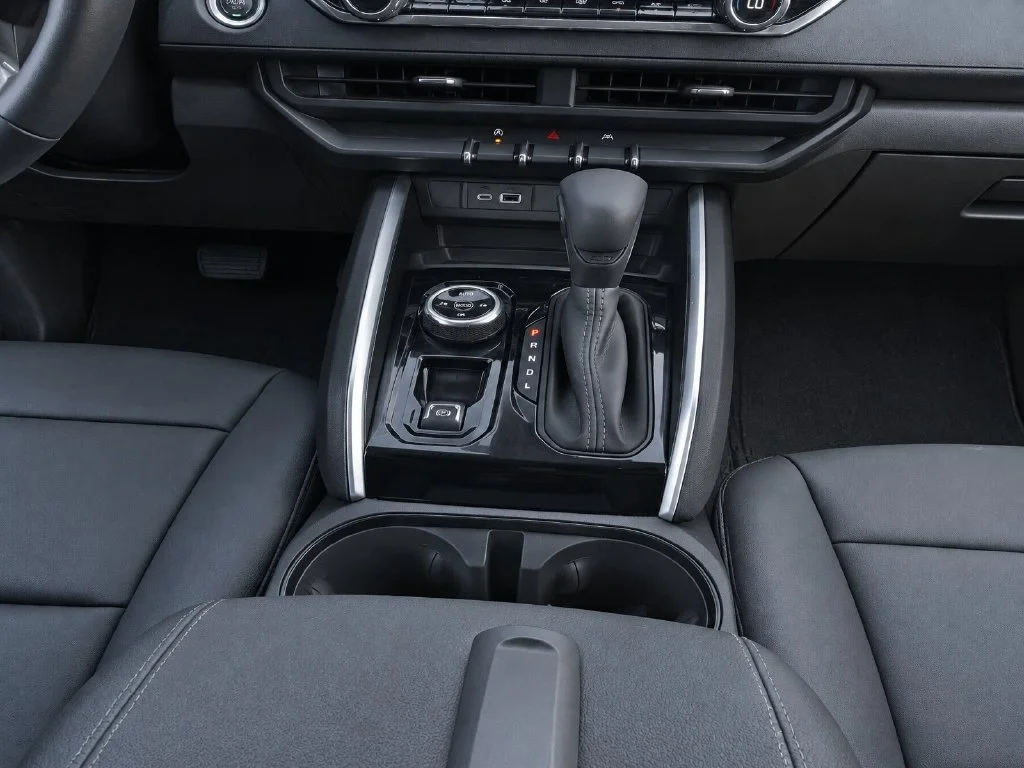 Used 2026 Gray Chevrolet Trail Boss image 22