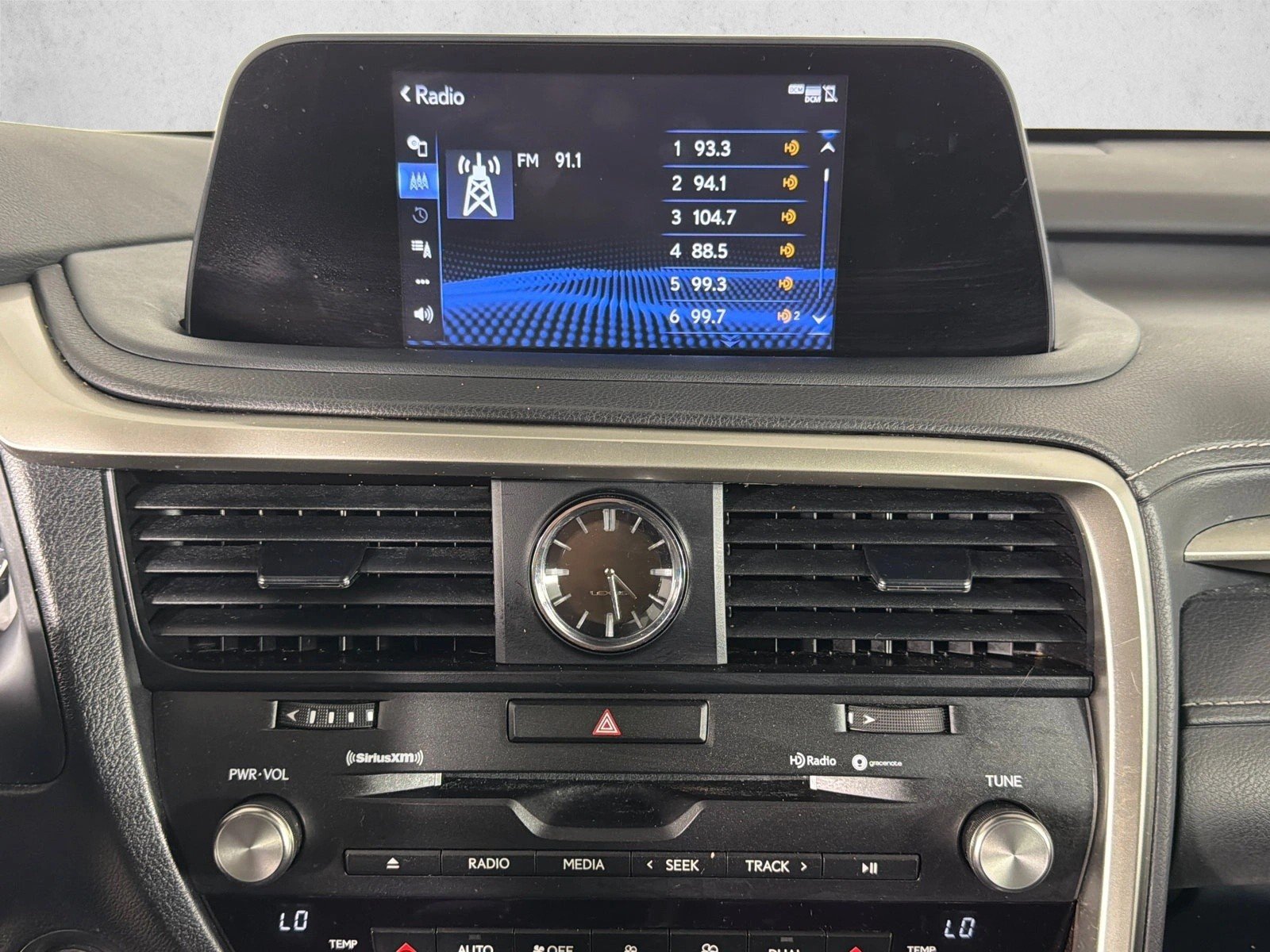 Used 2021 Eminent White Pearl Lexus RX 350 image 30