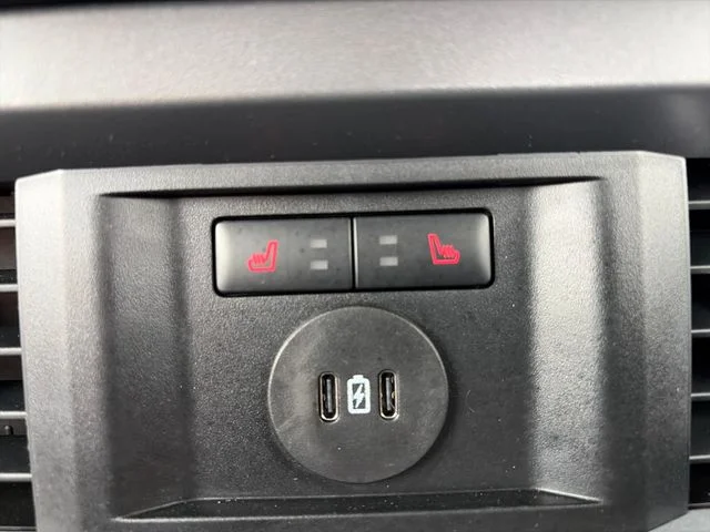 Used 2025 White Ford XL image 28