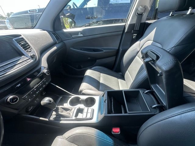 Used 2018 Black Hyundai Limited image 21