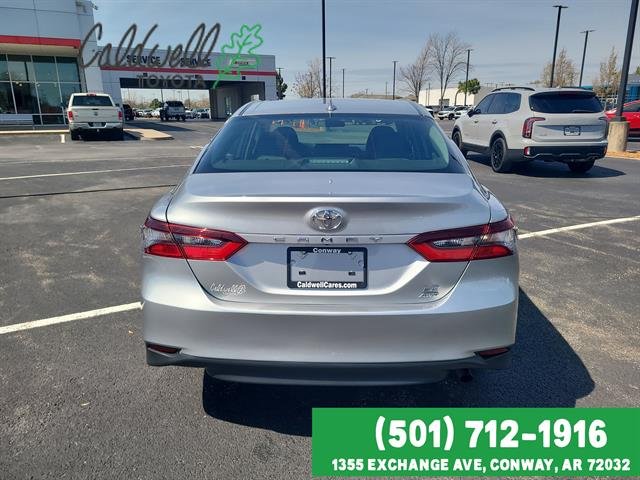 2024 Toyota Camry LE - Photo 6